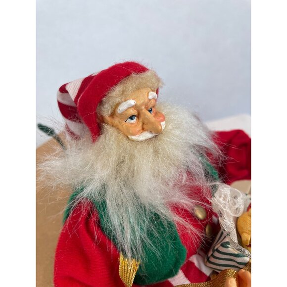 Vintage Animated Santa Bear in Gift Box FOR PARTS OR REPAIR B - Picture 4 of 9